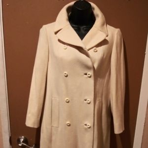 Vintage Cream Trench Coat Size Medium